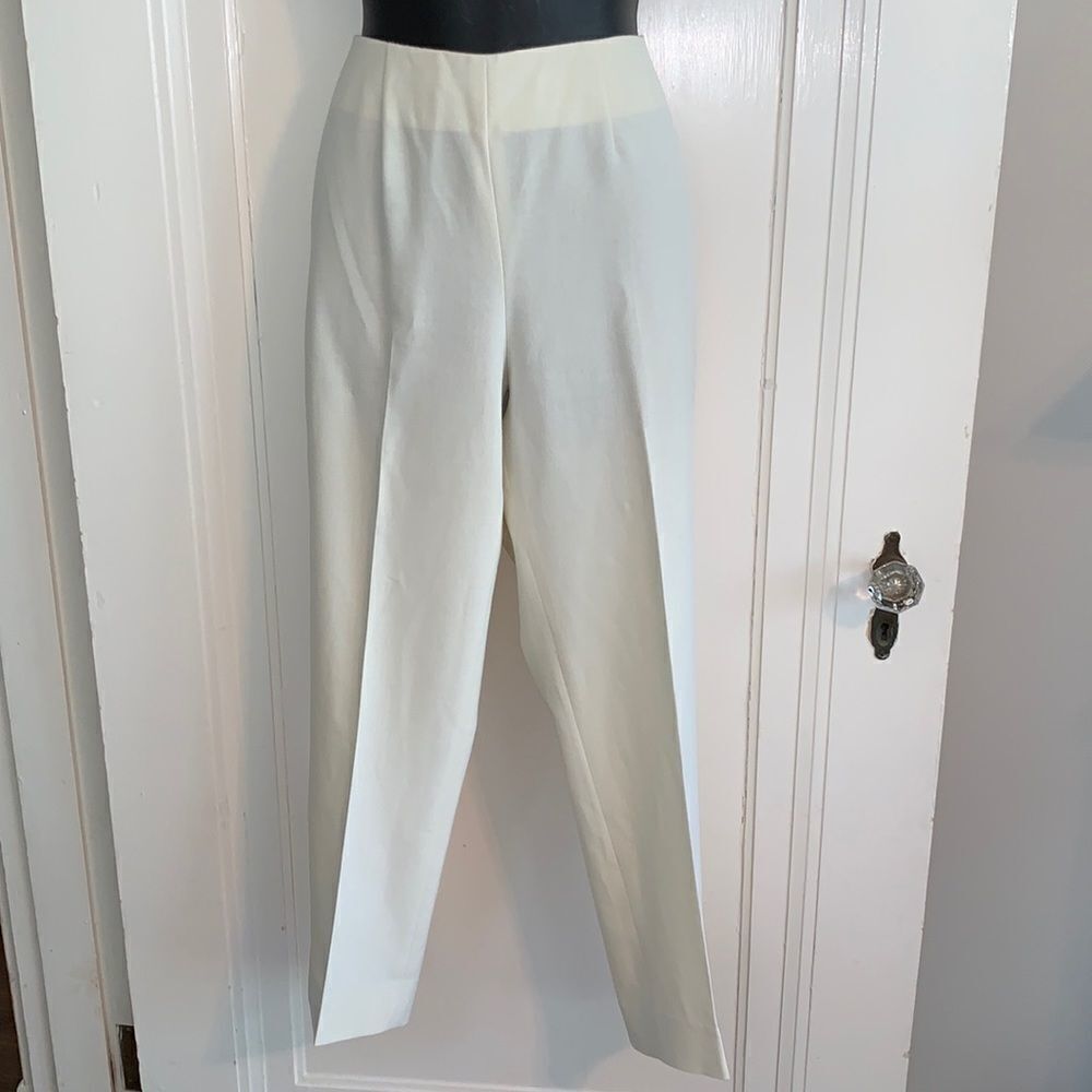 ‎Margaret M off white fitted pants